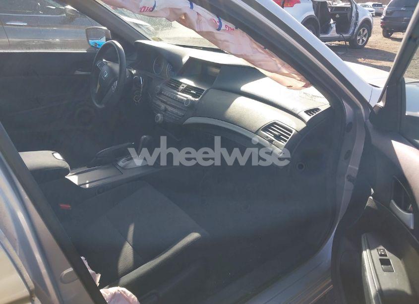 Photo 5 of 2011 Honda Accord 2.4 LX (VIN 1HGCP2F38BA076957)