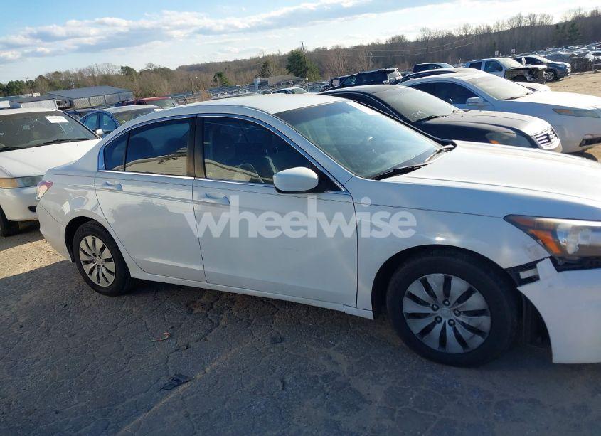 Photo 14 of 2011 Honda Accord 2.4 LX (VIN 1HGCP2F38BA093225)
