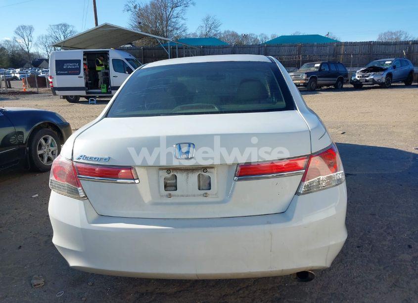Photo 17 of 2011 Honda Accord 2.4 LX (VIN 1HGCP2F38BA093225)