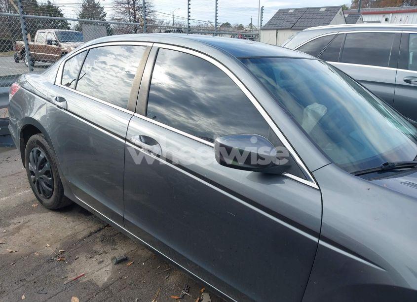 Photo 14 of 2011 Honda Accord 2.4 LX (VIN 1HGCP2F38BA146571)