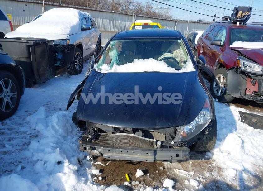 Photo 12 of 2012 Honda Accord 2.4 LX (VIN 1HGCP2F38CA002536)