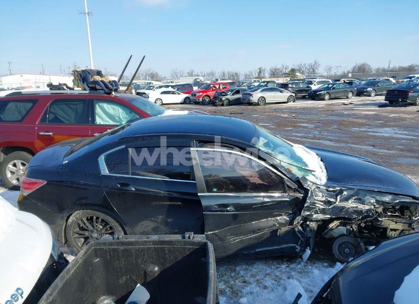 Photo 13 of 2012 Honda Accord 2.4 LX (VIN 1HGCP2F38CA002536)