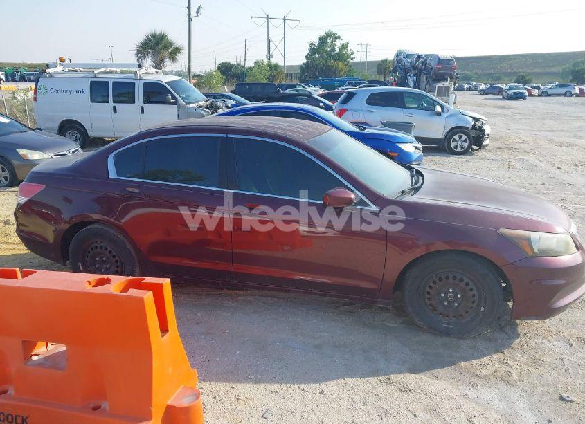 Photo 13 of 2012 Honda Accord 2.4 LX (VIN 1HGCP2F38CA109599)