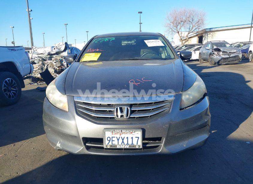 Photo 13 of 2012 Honda Accord 2.4 LX (VIN 1HGCP2F38CA139881)
