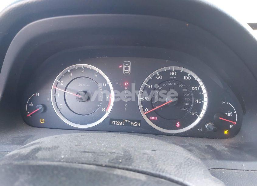 Photo 7 of 2012 Honda Accord 2.4 LX (VIN 1HGCP2F38CA139881)