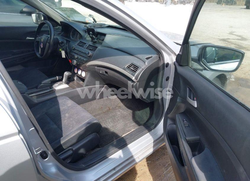 Photo 5 of 2012 Honda Accord 2.4 LX (VIN 1HGCP2F38CA170645)