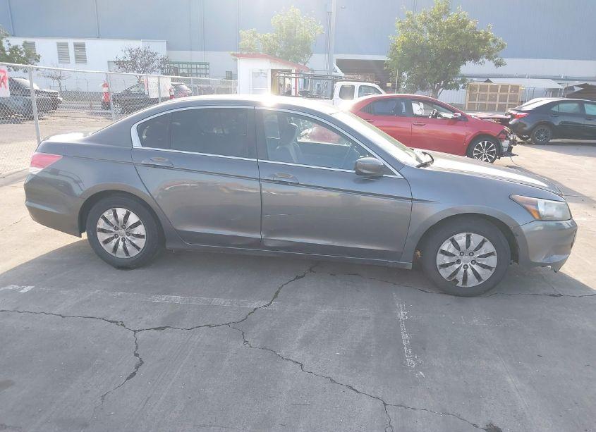 Photo 13 of 2010 Honda Accord 2.4 LX (VIN 1HGCP2F39AA035820)