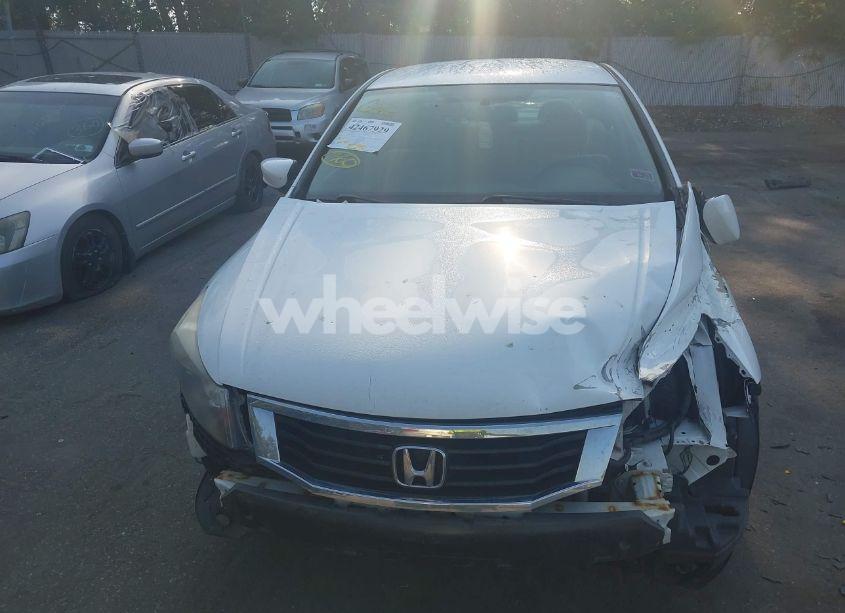 Photo 13 of 2010 Honda Accord 2.4 LX (VIN 1HGCP2F39AA087741)