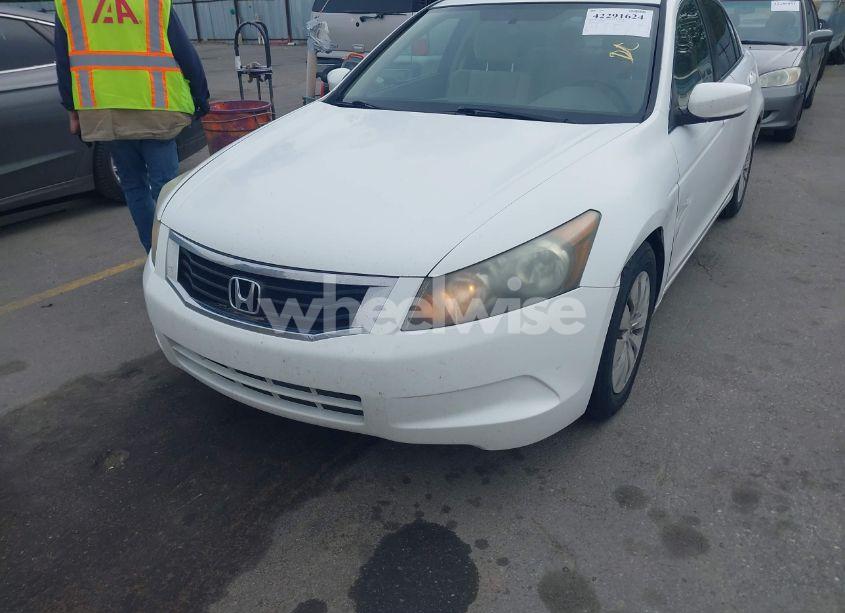 Photo 6 of 2010 Honda Accord 2.4 LX (VIN 1HGCP2F39AA103372)