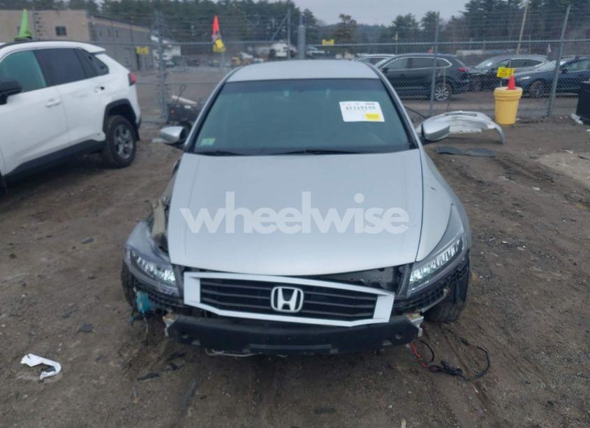 Photo 12 of 2010 Honda Accord 2.4 LX (VIN 1HGCP2F39AA105266)