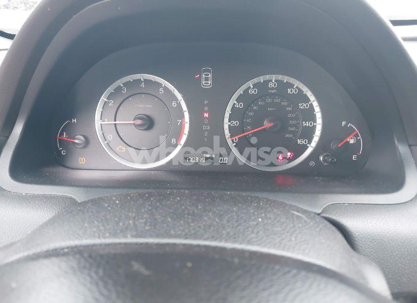 Photo 7 of 2010 Honda Accord 2.4 LX (VIN 1HGCP2F39AA105266)