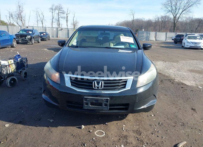 Photo 12 of 2010 Honda Accord 2.4 LX (VIN 1HGCP2F39AA116316)