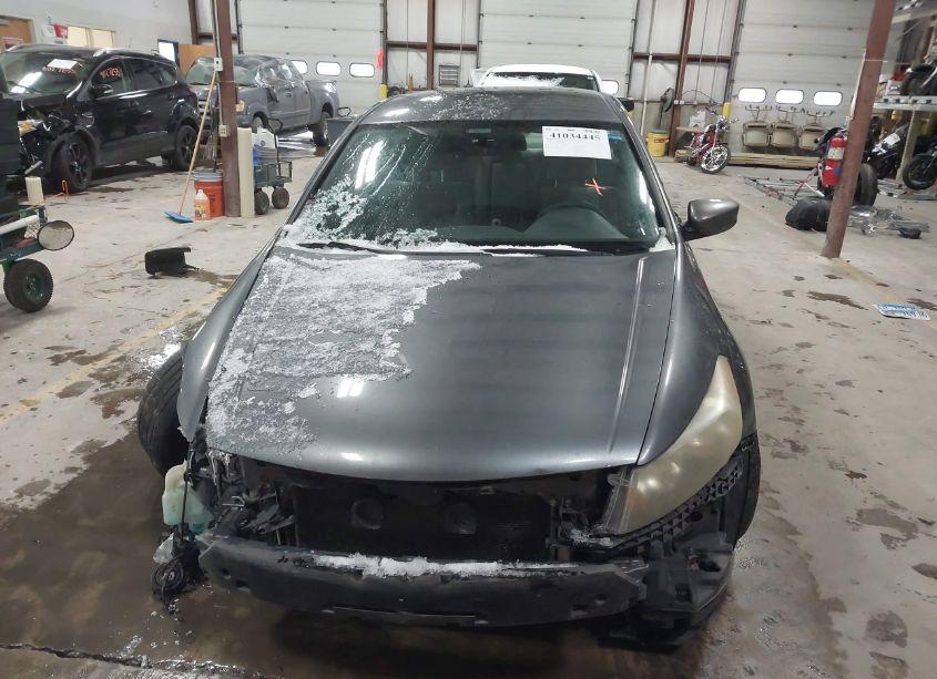 Photo 12 of 2010 Honda Accord 2.4 LX (VIN 1HGCP2F39AA120866)