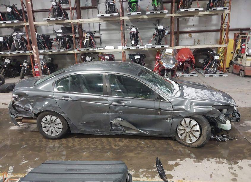 Photo 13 of 2010 Honda Accord 2.4 LX (VIN 1HGCP2F39AA120866)