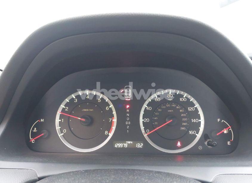 Photo 7 of 2010 Honda Accord 2.4 LX (VIN 1HGCP2F39AA125131)