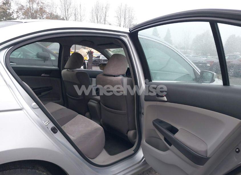 Photo 8 of 2010 Honda Accord 2.4 LX (VIN 1HGCP2F39AA125131)