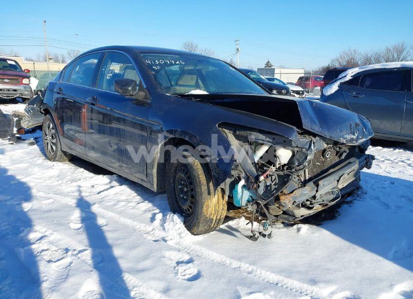 2010 Honda Accord SDN (VIN 1HGCP2F39AA152376) main photo