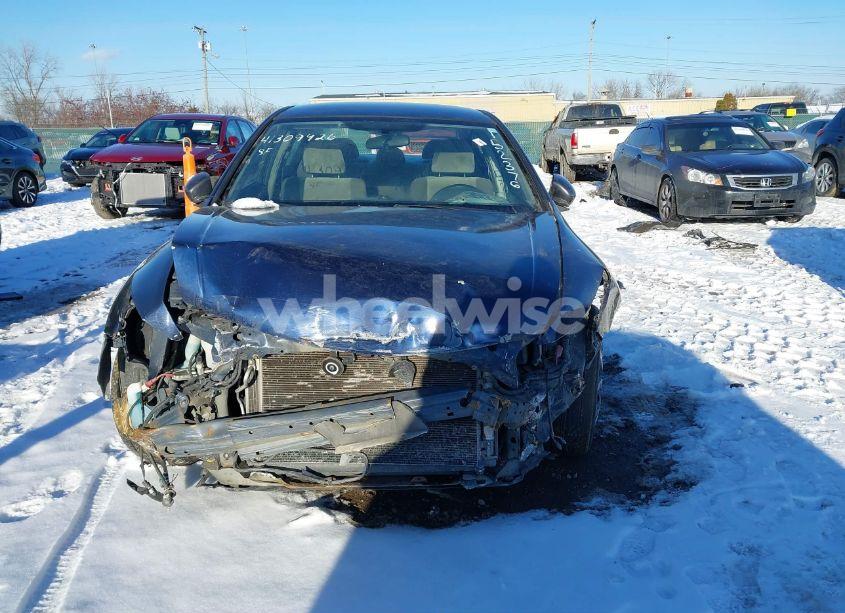 Photo 13 of 2010 Honda Accord SDN (VIN 1HGCP2F39AA152376)