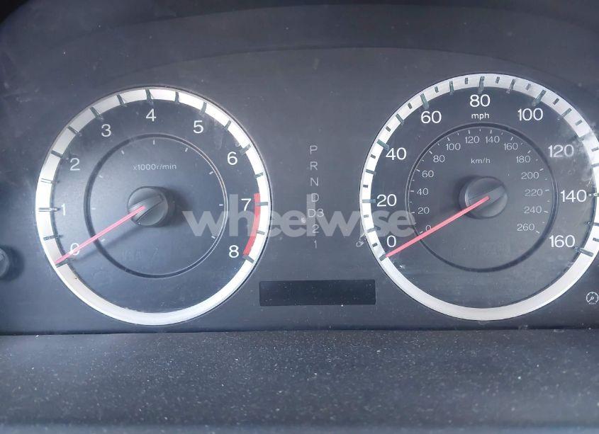 Photo 16 of 2010 Honda Accord SDN (VIN 1HGCP2F39AA152376)