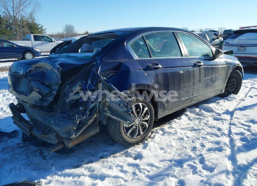 Photo 4 of 2010 Honda Accord SDN (VIN 1HGCP2F39AA152376)