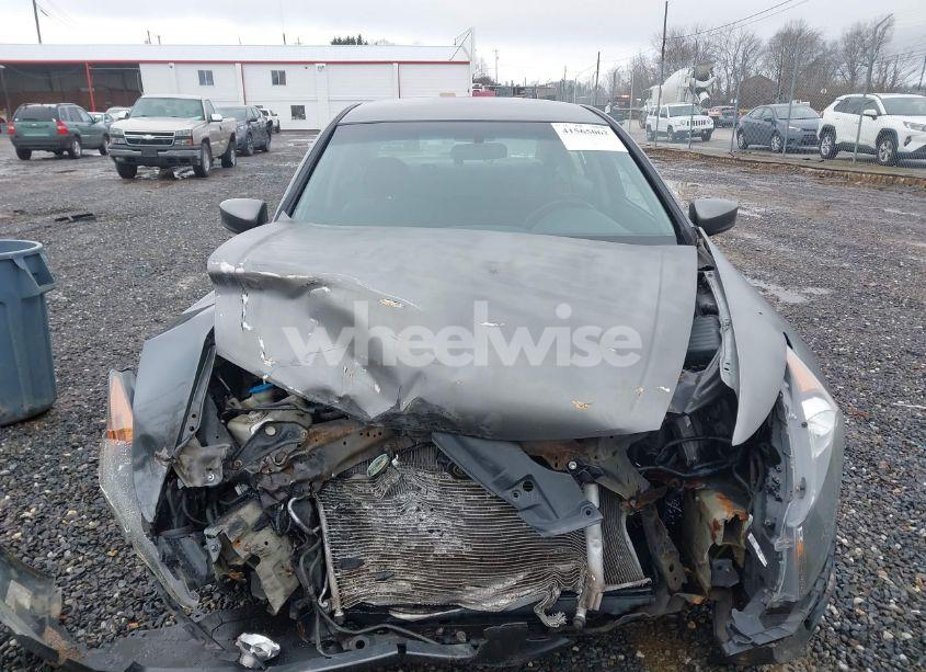 Photo 13 of 2010 Honda Accord 2.4 LX (VIN 1HGCP2F39AA156704)