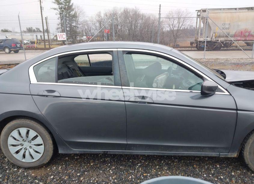 Photo 14 of 2010 Honda Accord 2.4 LX (VIN 1HGCP2F39AA156704)