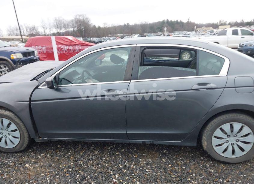 Photo 15 of 2010 Honda Accord 2.4 LX (VIN 1HGCP2F39AA156704)