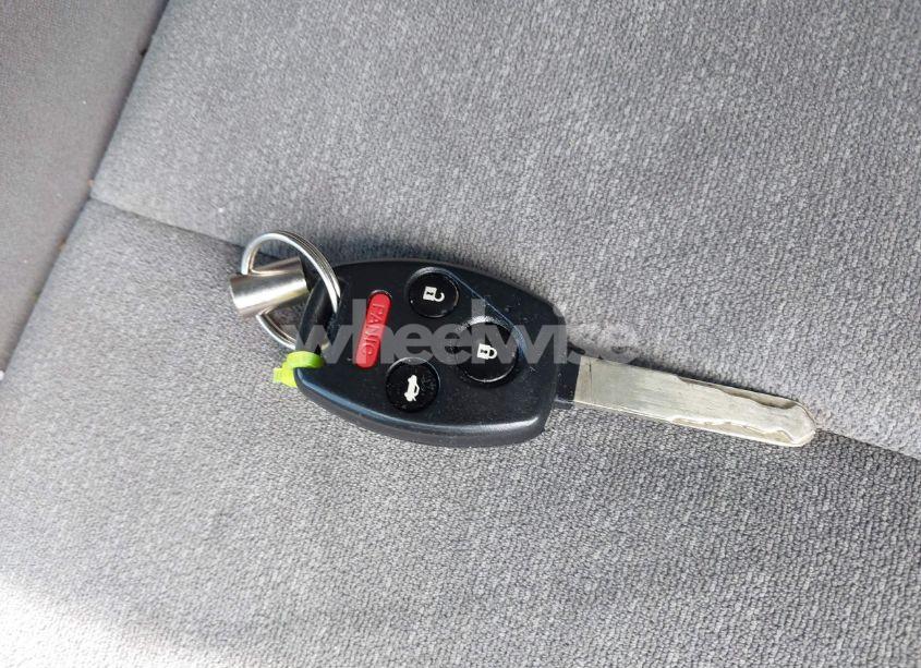 Photo 11 of 2010 Honda Accord 2.4 LX (VIN 1HGCP2F39AA190528)