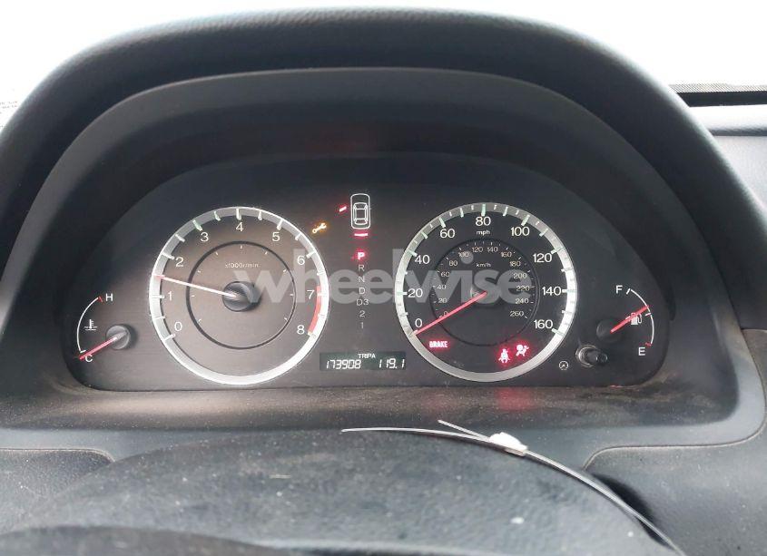 Photo 7 of 2011 Honda Accord 2.4 LX (VIN 1HGCP2F39BA014323)