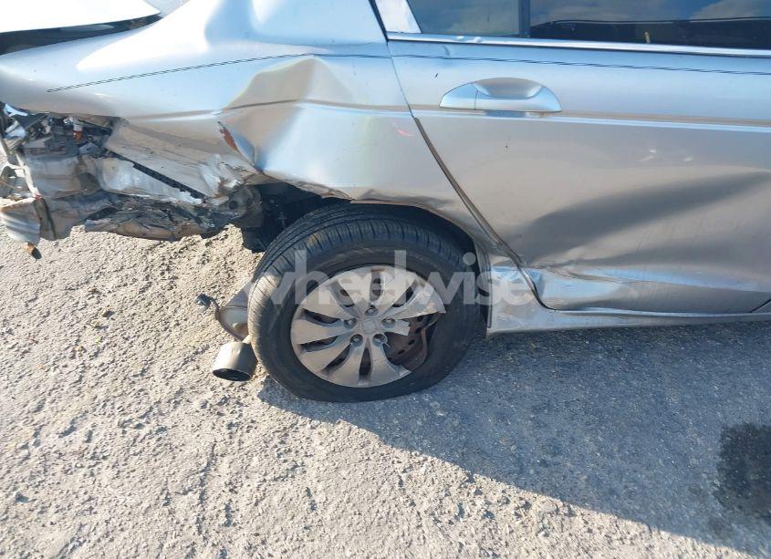 Photo 14 of 2011 Honda Accord 2.4 LX (VIN 1HGCP2F39BA022633)