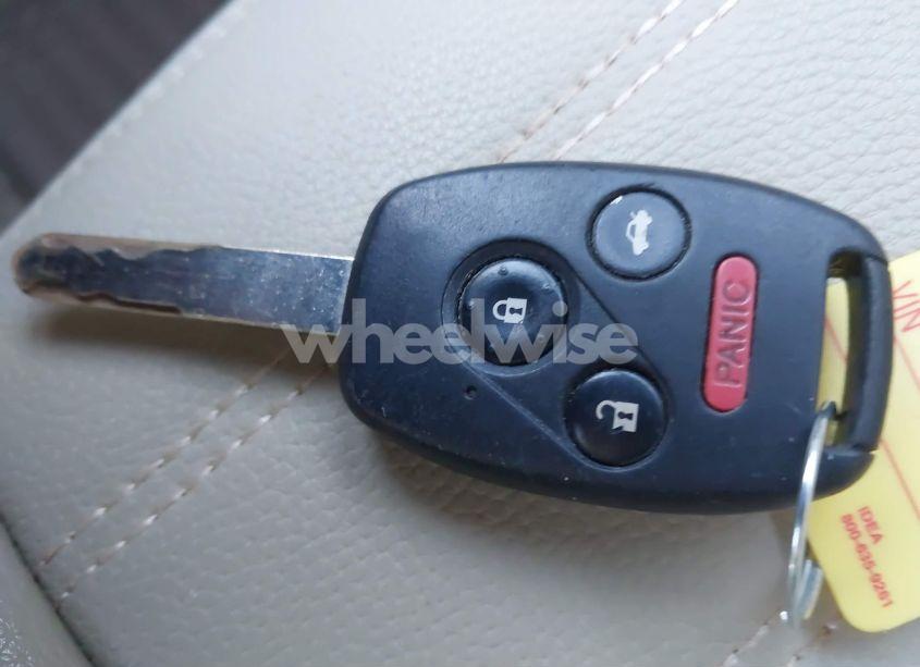 Photo 11 of 2011 Honda Accord 2.4 LX (VIN 1HGCP2F39BA060637)