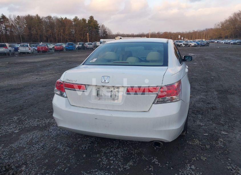 Photo 16 of 2011 Honda Accord 2.4 LX (VIN 1HGCP2F39BA060637)