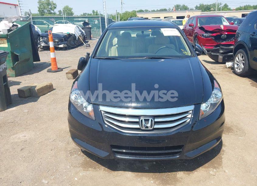 Photo 12 of 2012 Honda Accord 2.4 LX (VIN 1HGCP2F39CA012959)