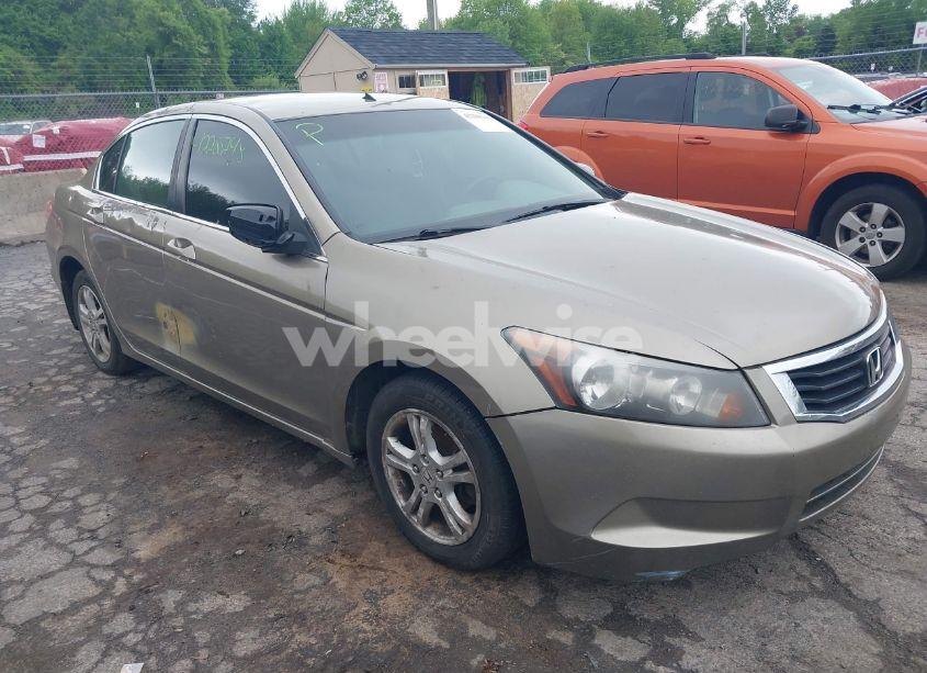 2010 Honda Accord 2.4 LX (VIN 1HGCP2F3XAA077574) main photo