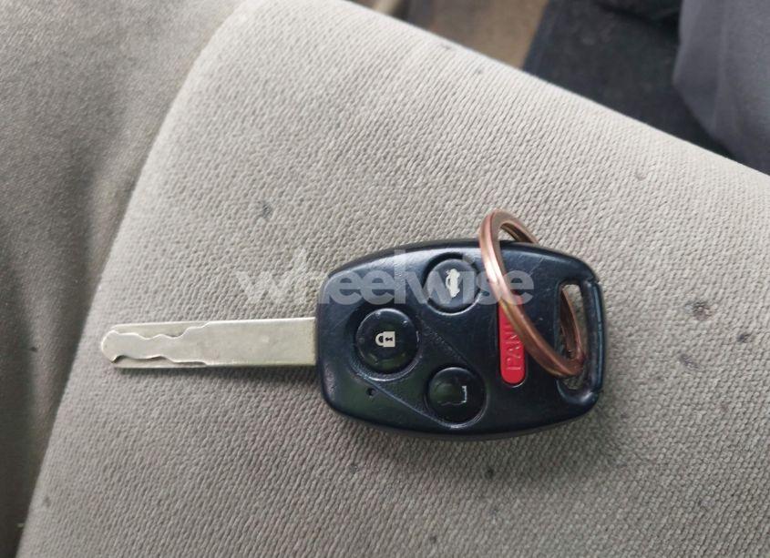 Photo 11 of 2010 Honda Accord 2.4 LX (VIN 1HGCP2F3XAA077574)