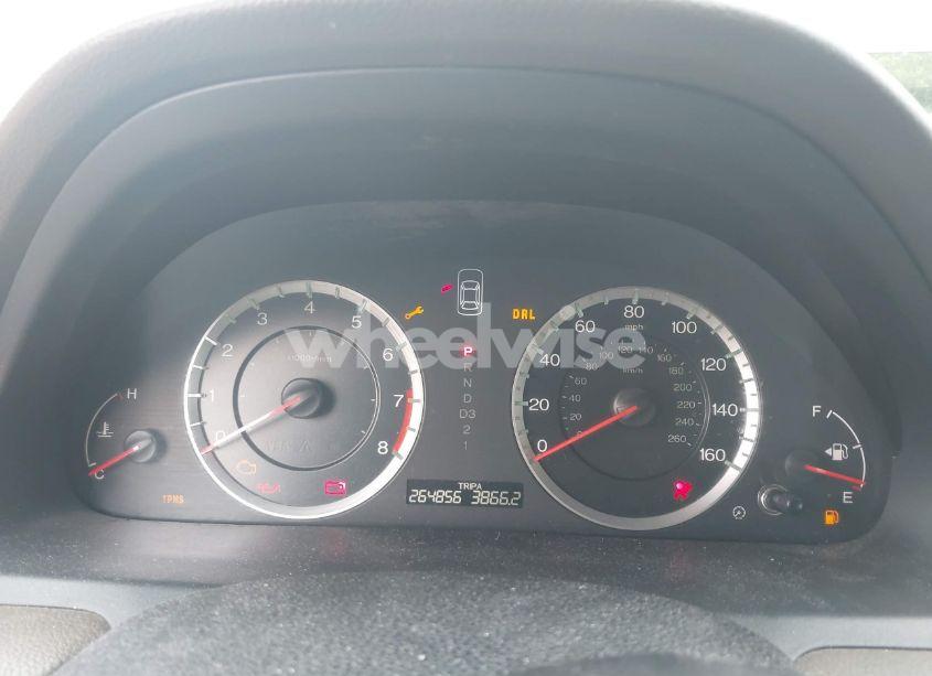 Photo 7 of 2010 Honda Accord 2.4 LX (VIN 1HGCP2F3XAA077574)