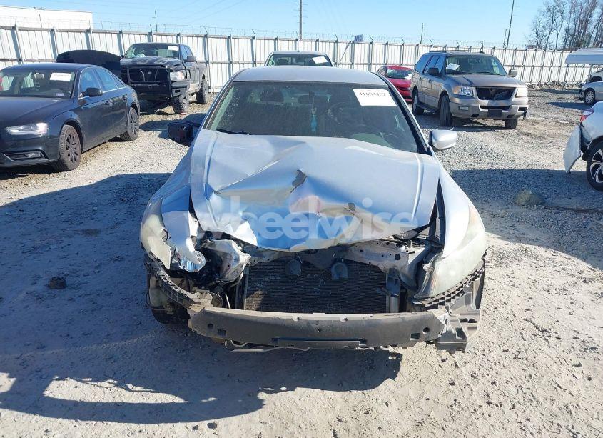 Photo 12 of 2010 Honda Accord 2.4 LX (VIN 1HGCP2F3XAA084265)