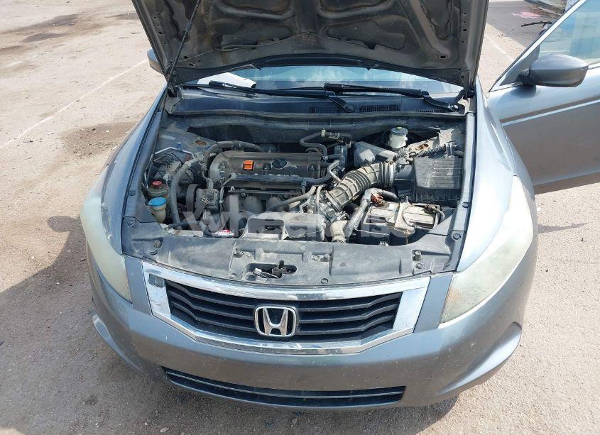 Photo 10 of 2010 Honda Accord 2.4 LX (VIN 1HGCP2F3XAA126370)