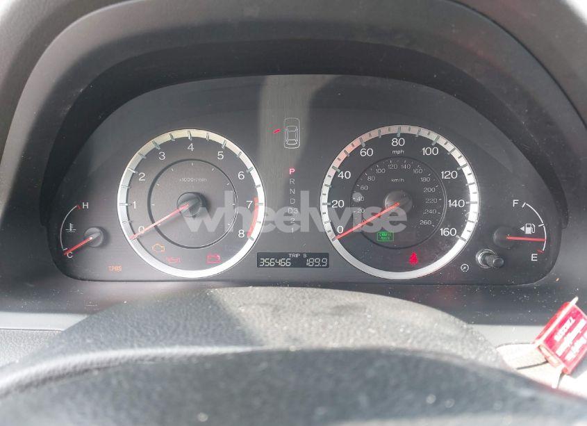 Photo 7 of 2010 Honda Accord 2.4 LX (VIN 1HGCP2F3XAA126370)