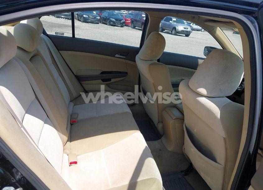 Photo 8 of 2010 Honda Accord 2.4 LX (VIN 1HGCP2F3XAA143850)