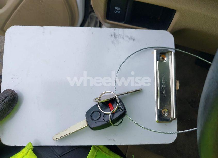 Photo 11 of 2010 Honda Accord 2.4 LX (VIN 1HGCP2F3XAA159966)