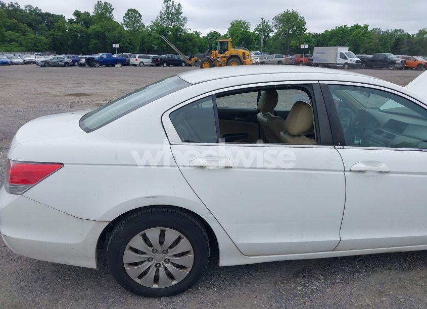 Photo 12 of 2010 Honda Accord 2.4 LX (VIN 1HGCP2F3XAA159966)