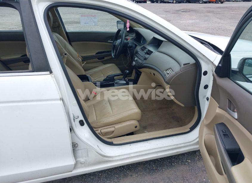 Photo 5 of 2010 Honda Accord 2.4 LX (VIN 1HGCP2F3XAA159966)