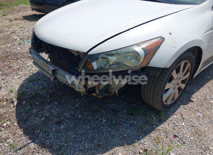 Photo 6 of 2010 Honda Accord 2.4 LX (VIN 1HGCP2F3XAA175858)