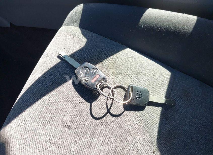 Photo 11 of 2010 Honda Accord 2.4 LX (VIN 1HGCP2F3XAA179859)