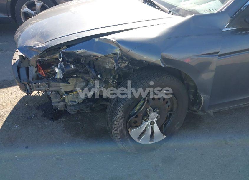 Photo 6 of 2010 Honda Accord 2.4 LX (VIN 1HGCP2F3XAA179859)