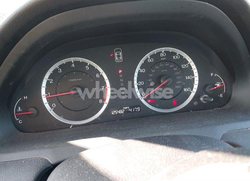 Photo 7 of 2010 Honda Accord 2.4 LX (VIN 1HGCP2F3XAA187623)