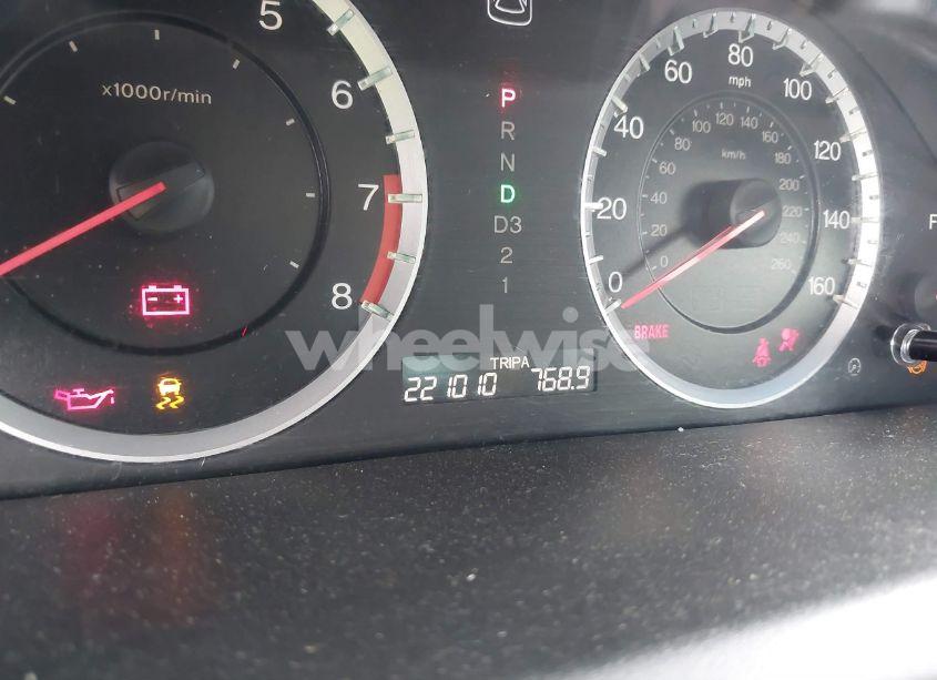 Photo 15 of 2011 Honda Accord 2.4 LX (VIN 1HGCP2F3XBA086826)