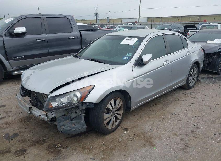 Photo 2 of 2011 Honda Accord 2.4 LX (VIN 1HGCP2F3XBA086826)