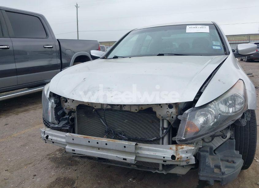 Photo 6 of 2011 Honda Accord 2.4 LX (VIN 1HGCP2F3XBA086826)